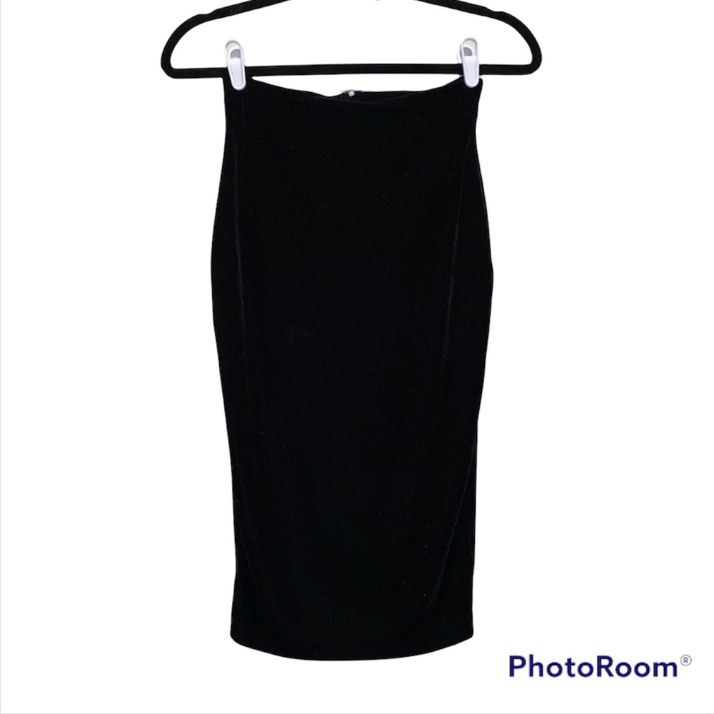 Velvet pencil skirt